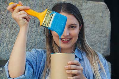 Should You Hire a Painter or Do It Yourself?