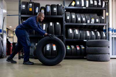 Which Stores Drive the Best Tire Bargains? image